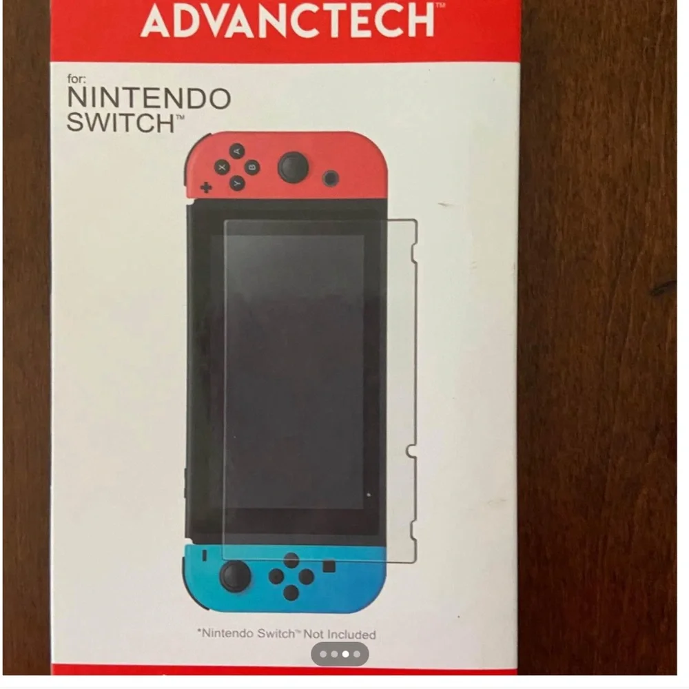 New, Nintendo Switch Carrying Case and Glass Screen Protector